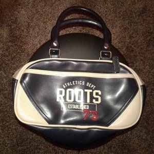 ROOTS PURSE